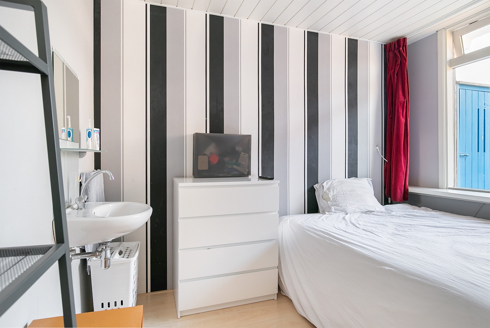 19