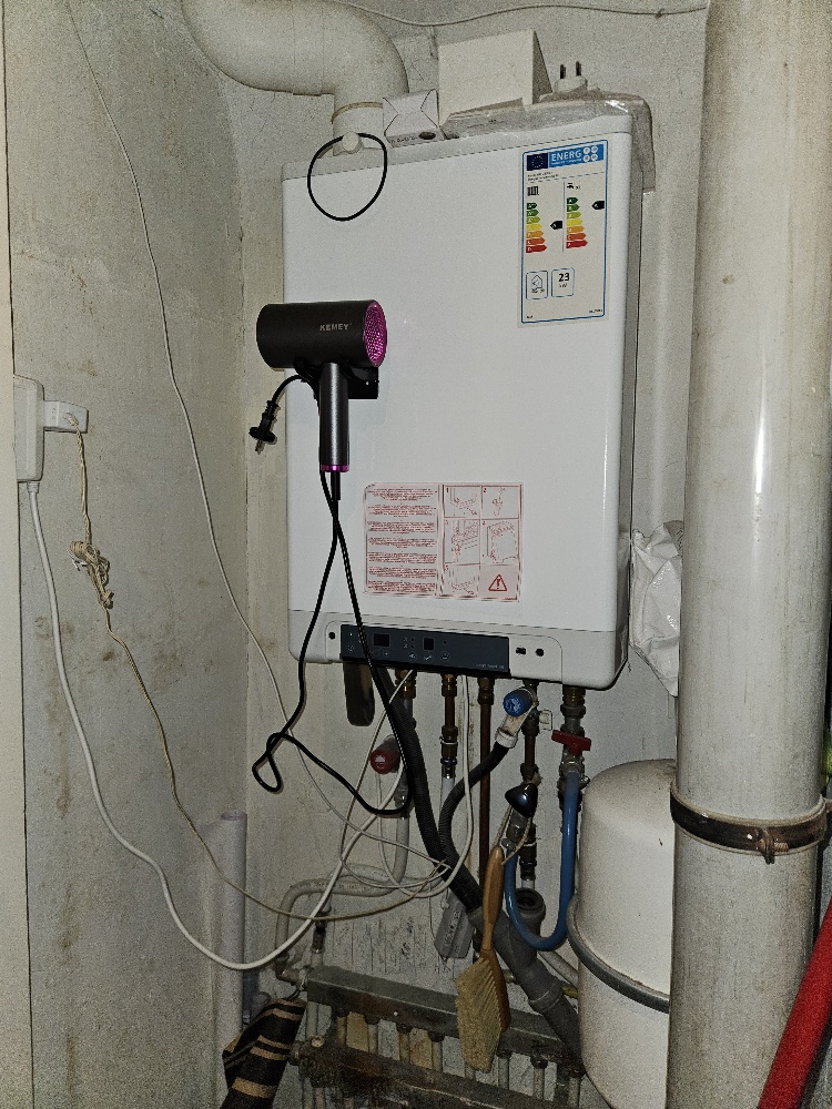 20250714 201009 Resized